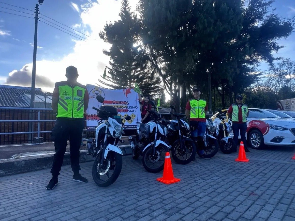 Prácticas de motociclismo A1 / A2